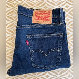 Men’s Levi’s dark denim jeans 513 W30 L30 stretch